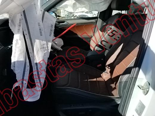 VOLKSWAGEN TIGUAN 2024, foto 17 de 19