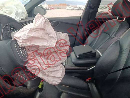 AUDI Q8 2019, foto 17 de 19