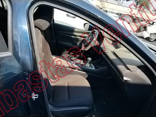 MAZDA 3 SPORT 2023, foto 12 de 19