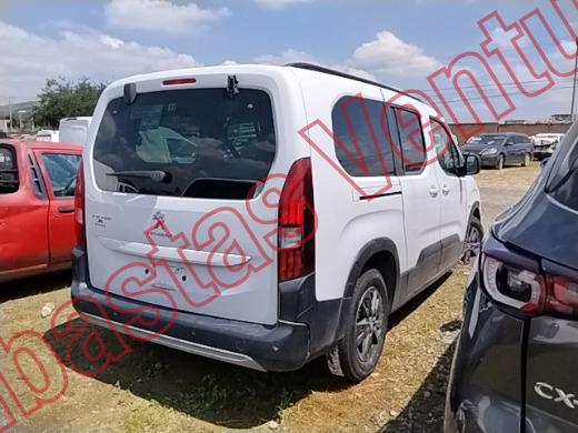 PEUGEOT RIFTER 2024, foto 5 de 19