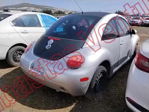 VOLKSWAGEN BEETLE 2002, foto 5 de 19