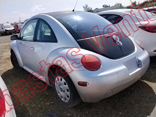 VOLKSWAGEN BEETLE 2002, foto 7 de 19