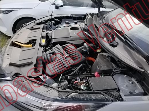 NISSAN X-TRAIL 2025, foto 9 de 19