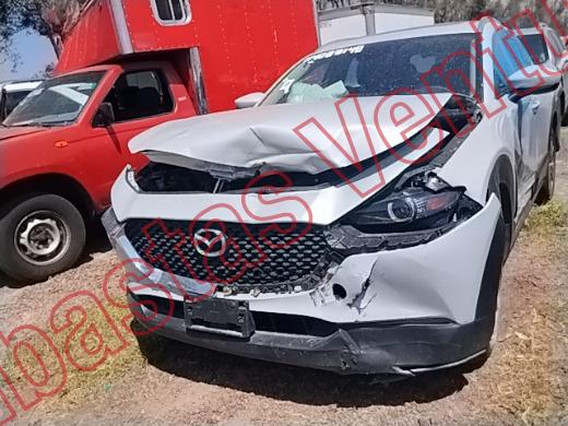 MAZDA CX30 2025, foto 2 de 19