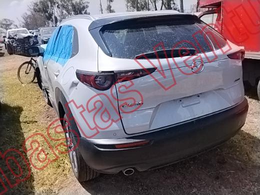 MAZDA CX30 2025, foto 7 de 19