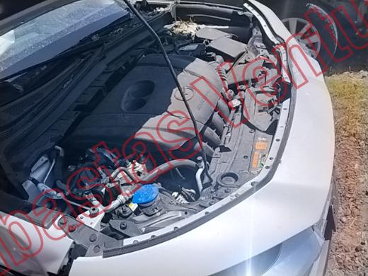 MAZDA CX30 2025, foto 11 de 19