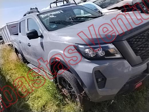 NISSAN FRONTIER 2021, foto 4 de 19
