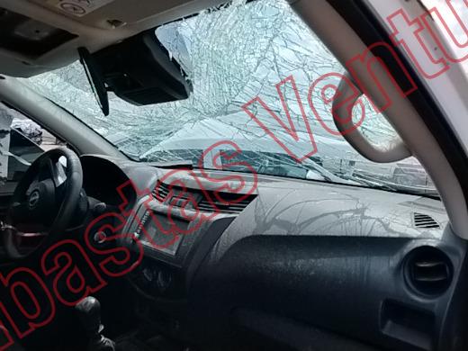 NISSAN FRONTIER 2025, foto 14 de 19