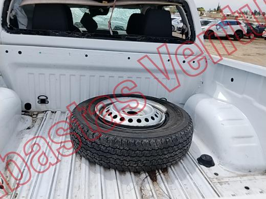 NISSAN FRONTIER 2025, foto 15 de 19