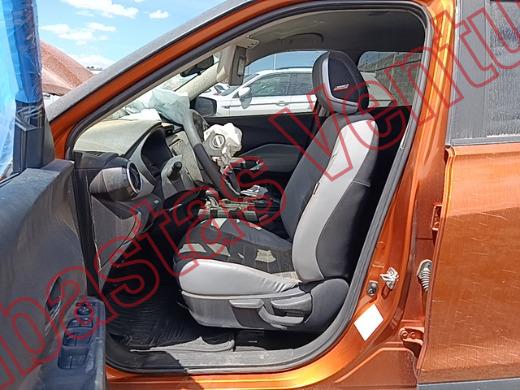 NISSAN KICKS 2023, foto 17 de 19