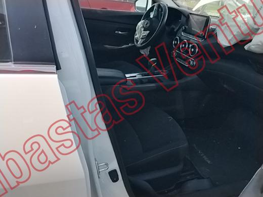 NISSAN SENTRA 2024, foto 12 de 19