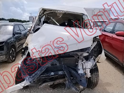 TOYOTA HIACE VAN 2023, foto 2 de 19