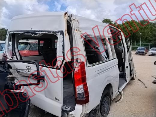 TOYOTA HIACE VAN 2023, foto 5 de 19