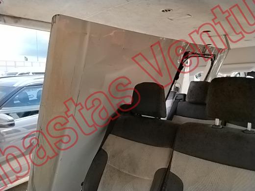 TOYOTA HIACE VAN 2023, foto 16 de 19