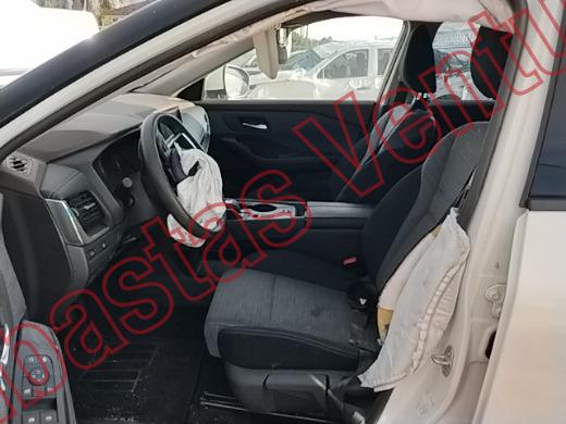 NISSAN X-TRAIL 2025, foto 17 de 19