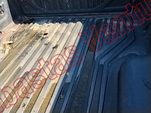 TOYOTA HILUX 2023, foto 15 de 19