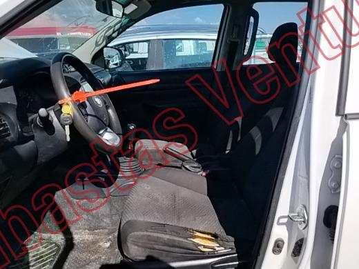 TOYOTA HILUX 2023, foto 17 de 19
