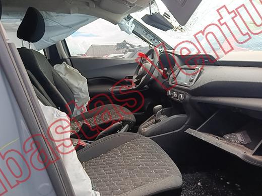 NISSAN KICKS 2025, foto 12 de 19