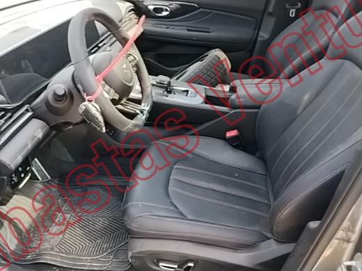 DODGE ATTITUDE 2025, foto 17 de 19