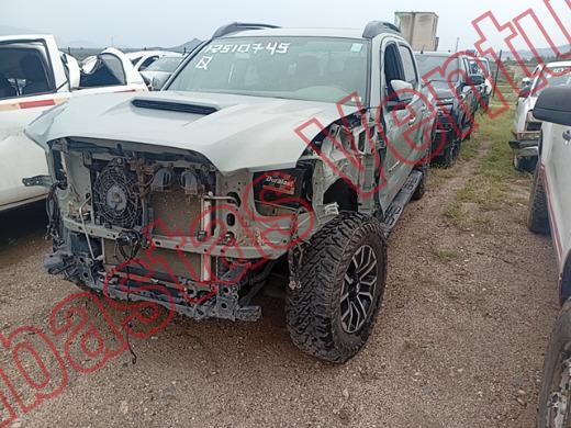 TOYOTA TACOMA 2022, foto 1 de 19