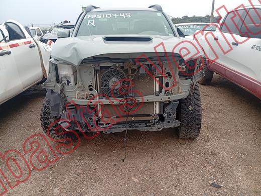 TOYOTA TACOMA 2022, foto 2 de 19