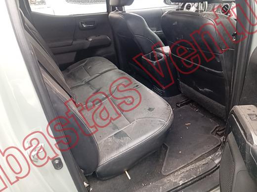 TOYOTA TACOMA 2022, foto 13 de 19
