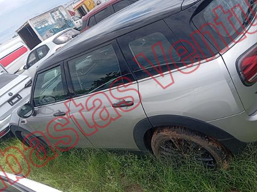 MINI CLUBMAN 2024, foto 8 de 19