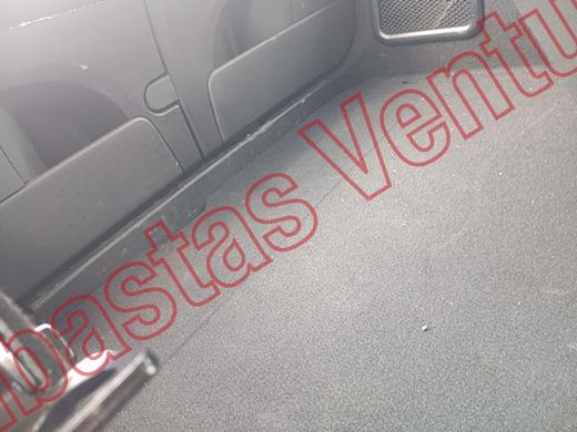 MINI CLUBMAN 2024, foto 15 de 19
