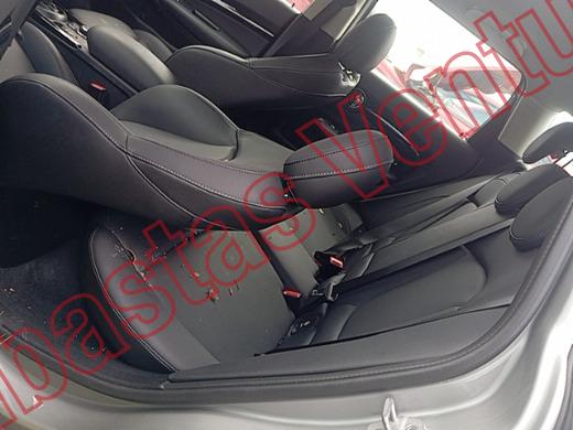 MINI CLUBMAN 2024, foto 16 de 19