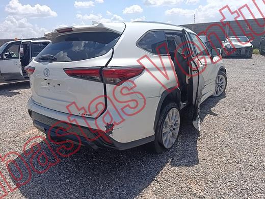 TOYOTA HIGHLANDER 2021, foto 5 de 19