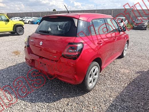 SUZUKI SWIFT 2025, foto 5 de 19