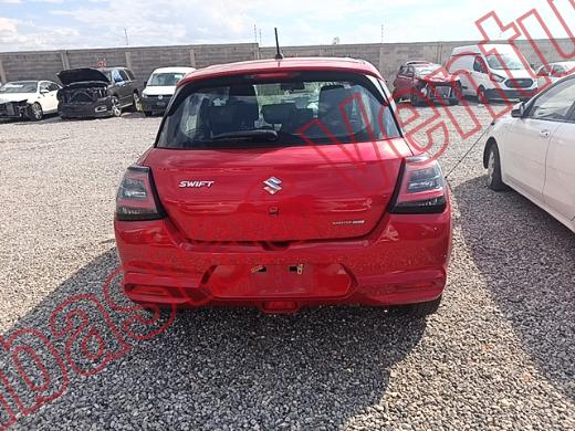SUZUKI SWIFT 2025, foto 6 de 19