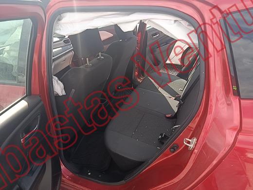 SUZUKI SWIFT 2025, foto 16 de 19