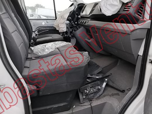 VOLKSWAGEN CRAFTER 2024, foto 12 de 19