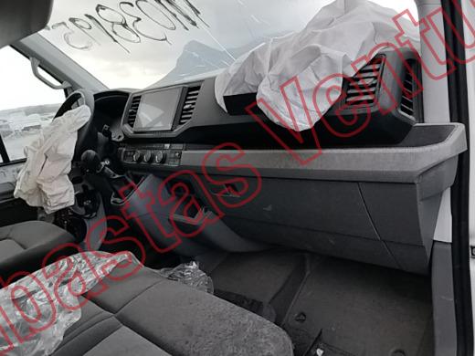 VOLKSWAGEN CRAFTER 2024, foto 14 de 19