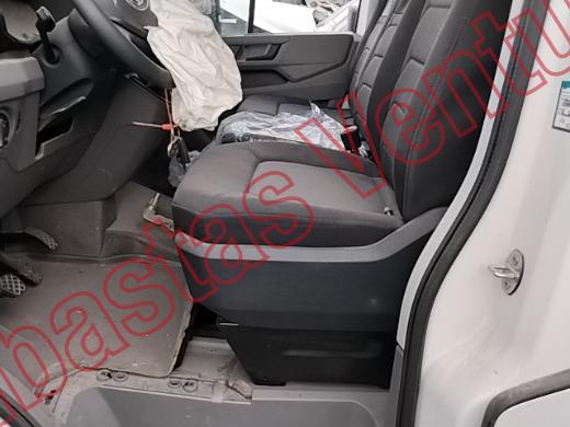 VOLKSWAGEN CRAFTER 2024, foto 17 de 19