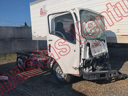 ISUZU ELF  2026, foto 4 de 19