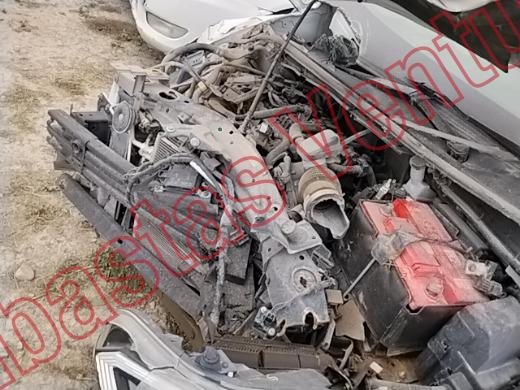 NISSAN VERSA 2023, foto 9 de 19