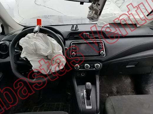 NISSAN VERSA 2023, foto 14 de 19