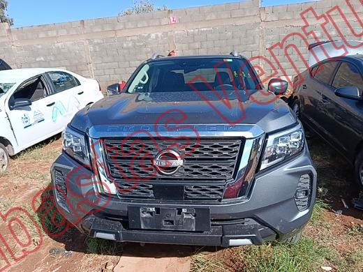 NISSAN FRONTIER 2025, foto 2 de 19