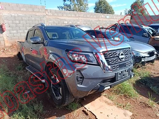 NISSAN FRONTIER 2025, foto 3 de 19