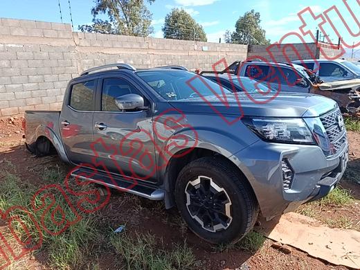 NISSAN FRONTIER 2025, foto 4 de 19