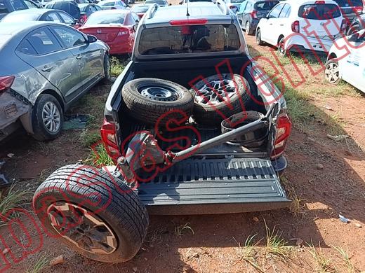 NISSAN FRONTIER 2025, foto 6 de 19