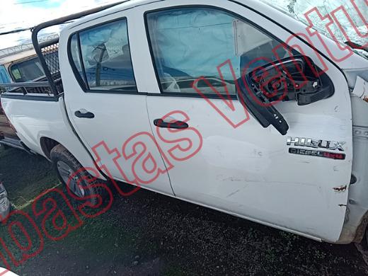 TOYOTA HILUX 2022, foto 4 de 19