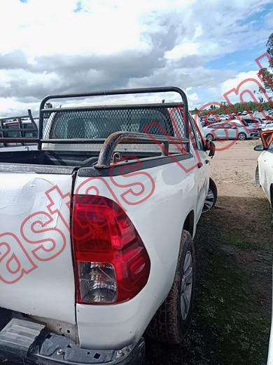 TOYOTA HILUX 2022, foto 5 de 19