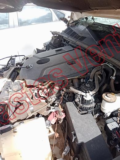 TOYOTA HILUX 2022, foto 9 de 19
