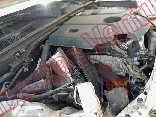 TOYOTA HILUX 2022, foto 11 de 19