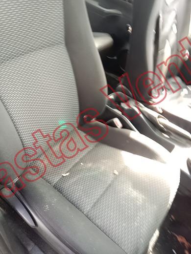 TOYOTA HILUX 2022, foto 12 de 19