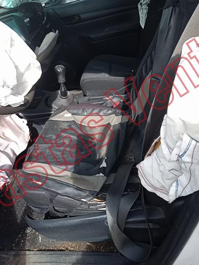 TOYOTA HILUX 2022, foto 17 de 19
