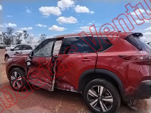 NISSAN X-TRAIL 2023, foto 8 de 19
